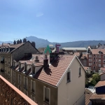 Appartement de 37m² à Grenoble avec balcon, vue ouest, vendu meublé