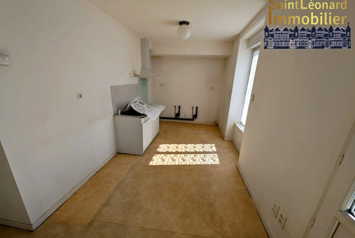 Appartement T3 lumineux de 59 m² avec garage et cave à Fougères 