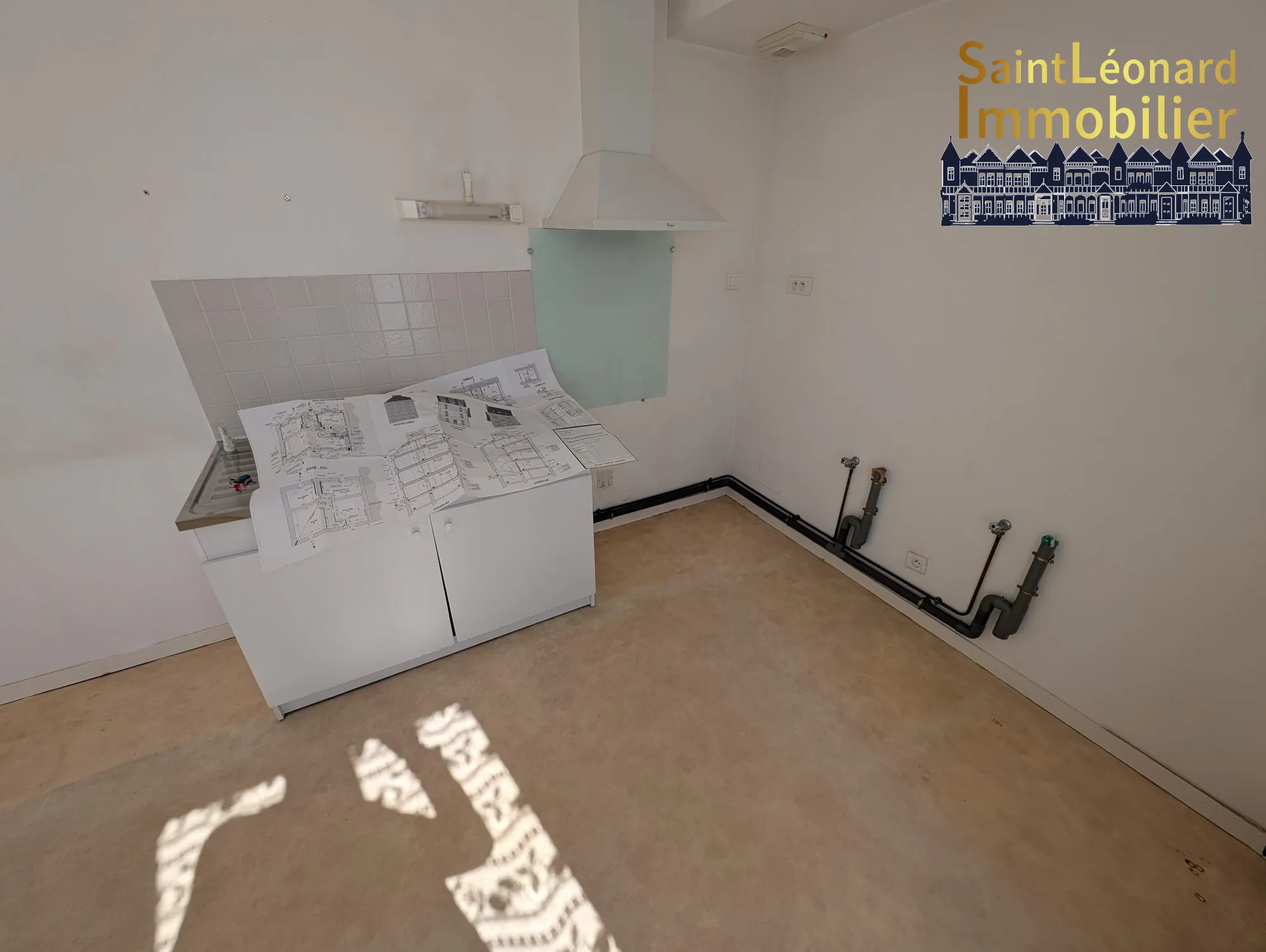 Appartement T3 lumineux de 59 m² avec garage et cave à Fougères 