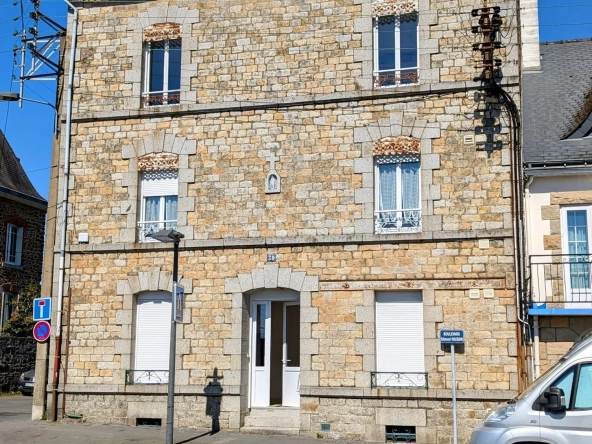 Appartement T3 lumineux de 59 m² avec garage et cave à Fougères
