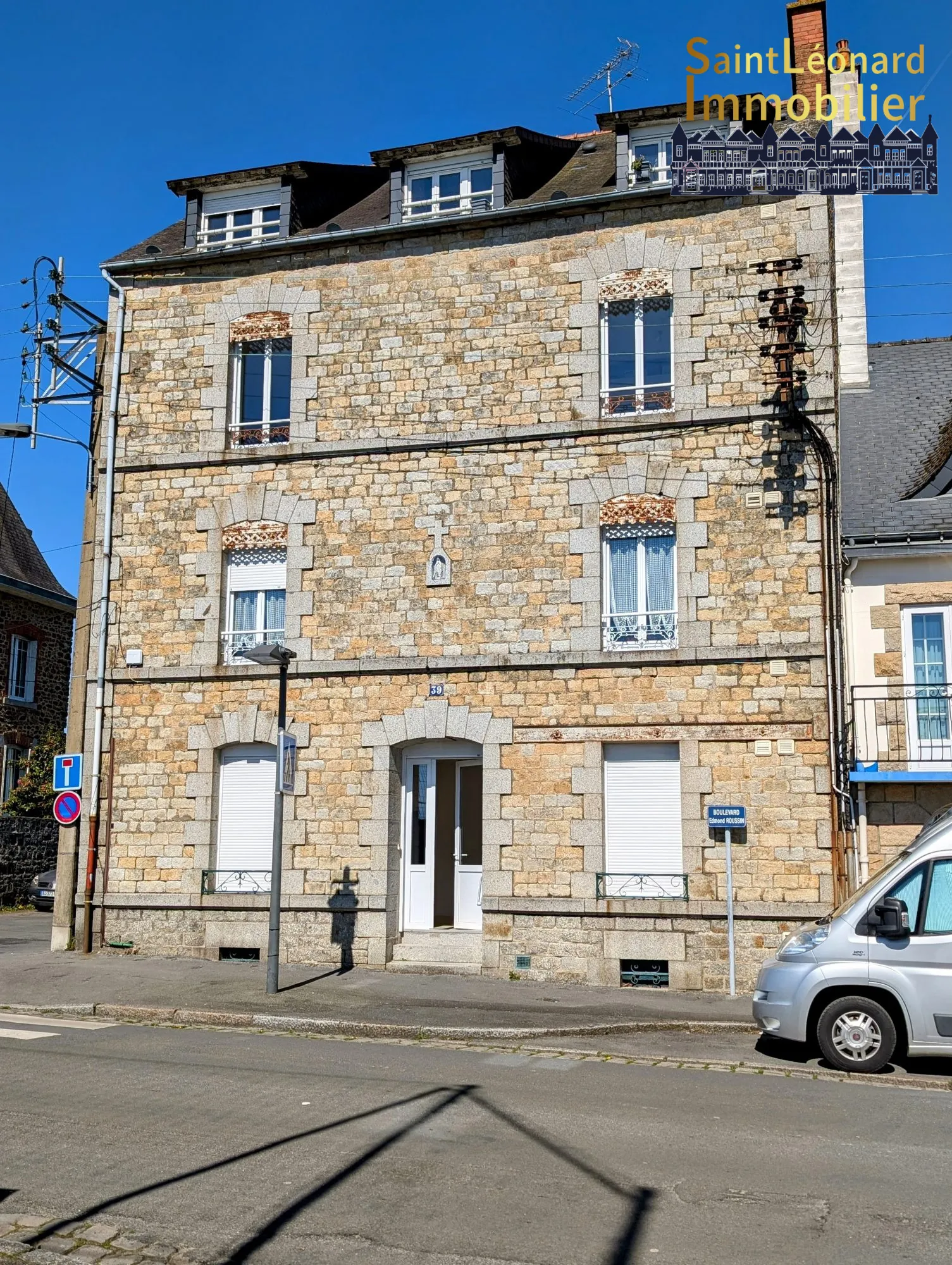 Appartement T3 lumineux de 59 m² avec garage et cave à Fougères 