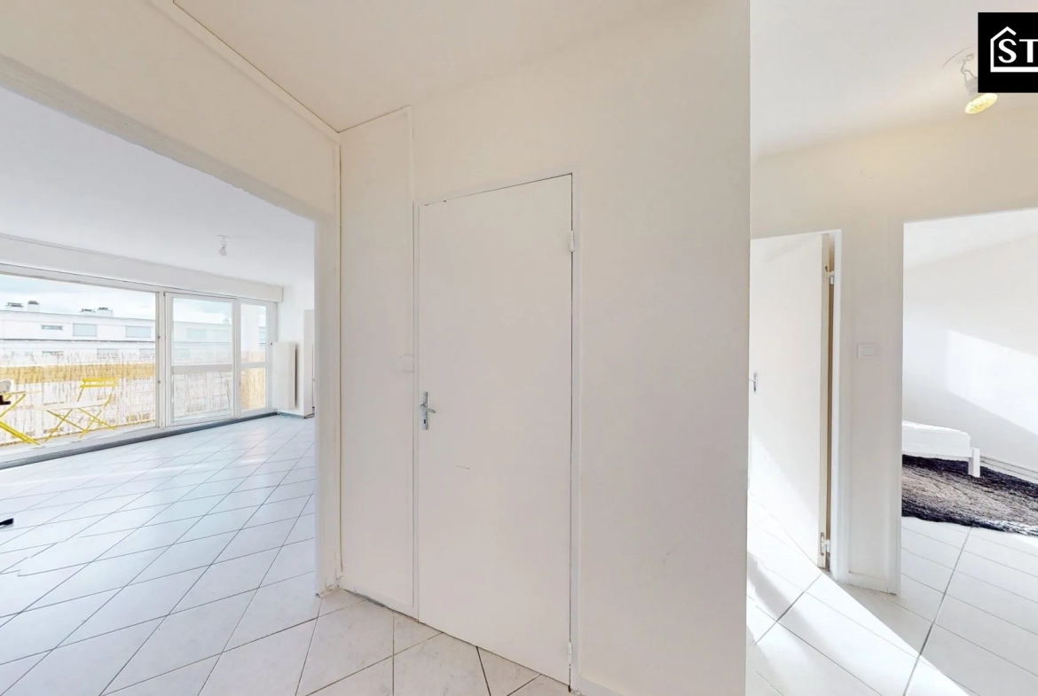 Spacieux appartement T3 rénové avec balcon à Montbéliard en vente 