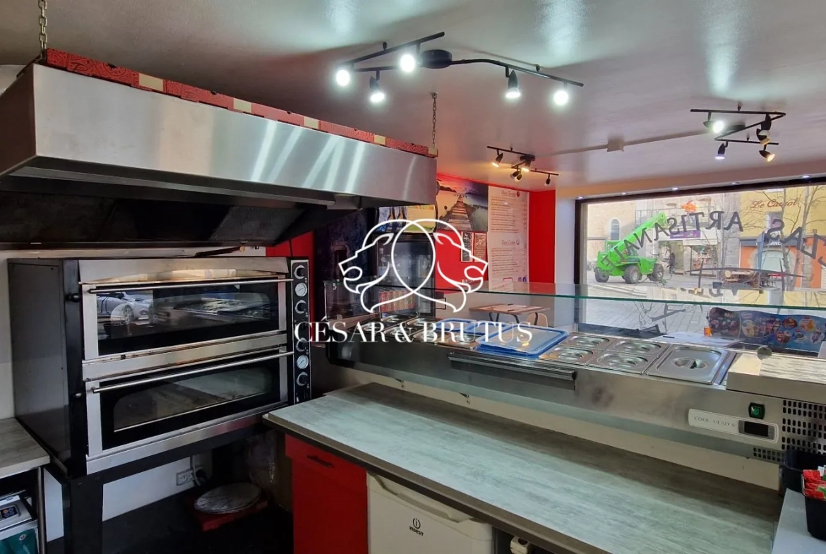 Fonds de commerce pour restaurant en hyper-centre d'Yssingeaux - 31 m² 