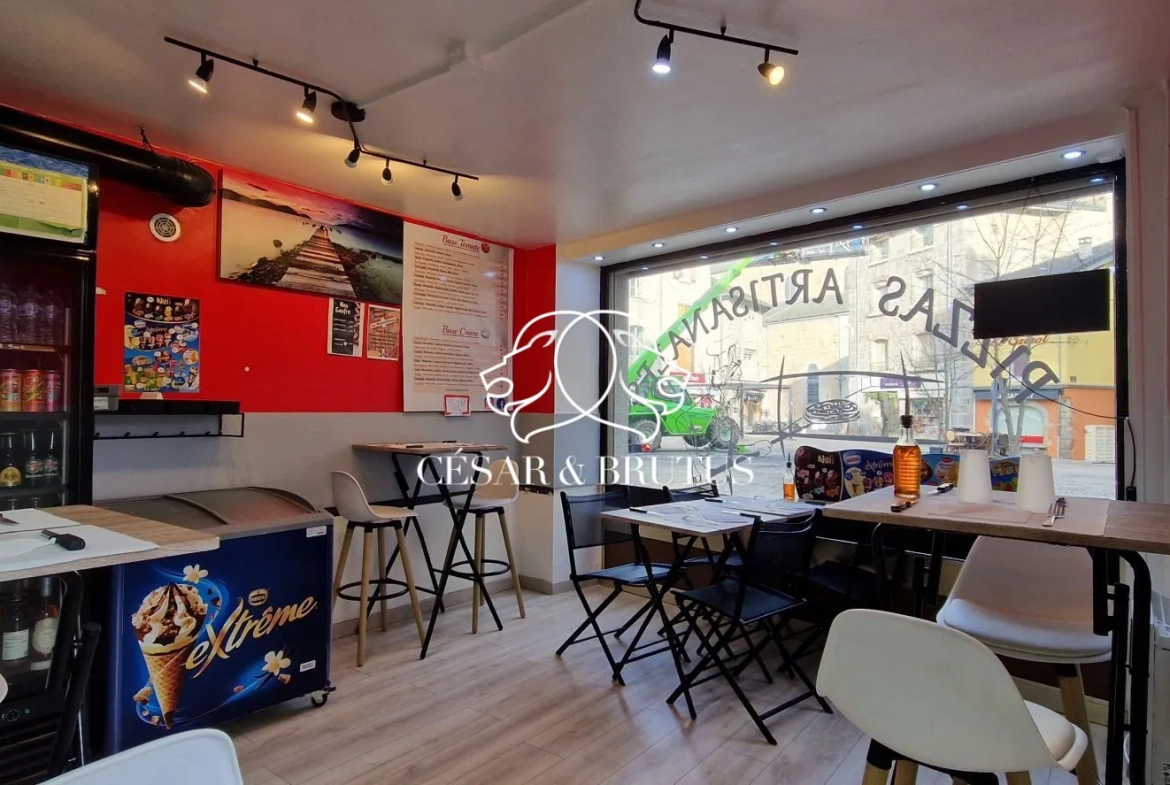 Fonds de commerce pour restaurant en hyper-centre d'Yssingeaux - 31 m² 