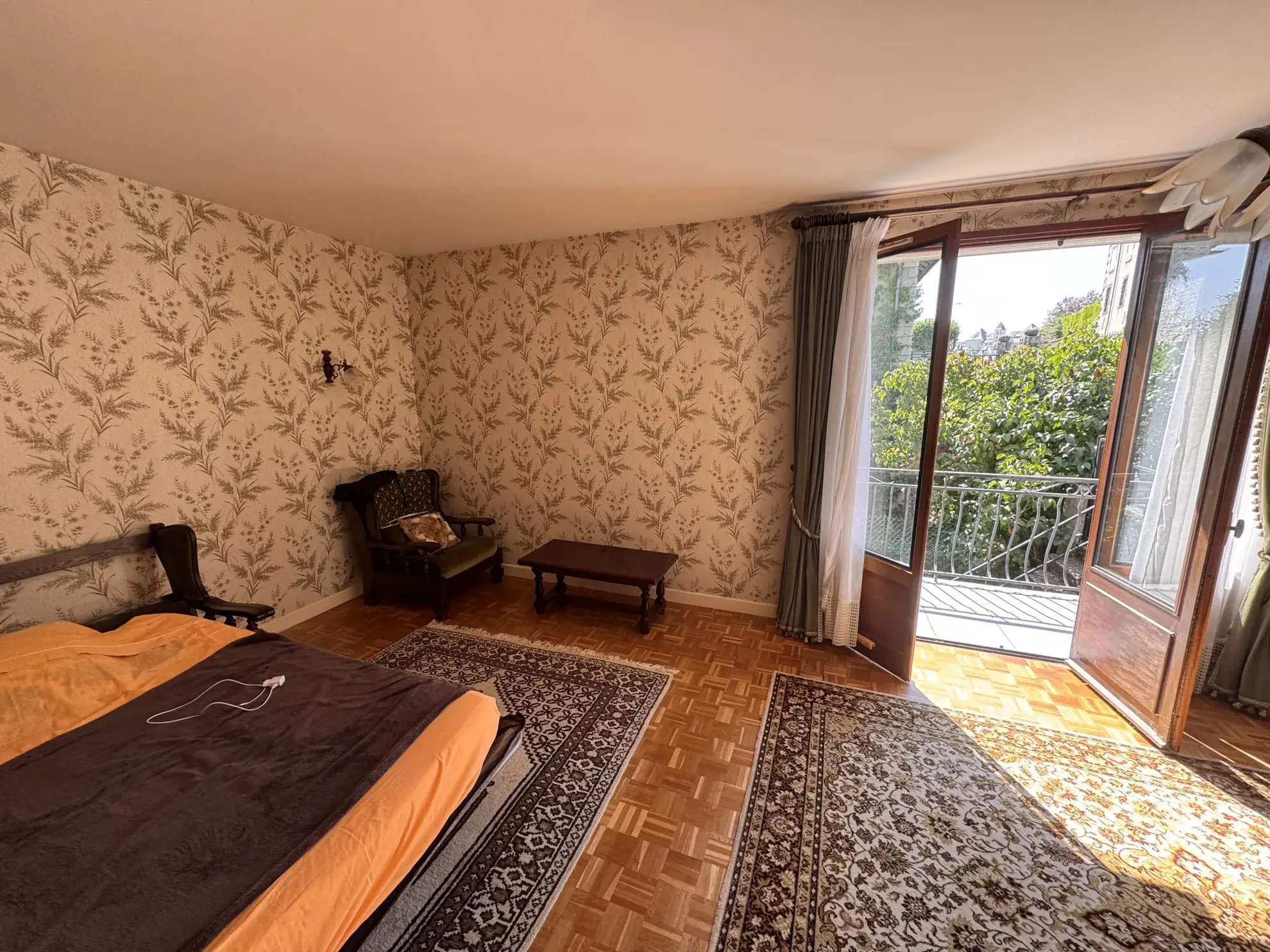 Maison lumineuse de 4 chambres à Saint-Flour proche commodités 