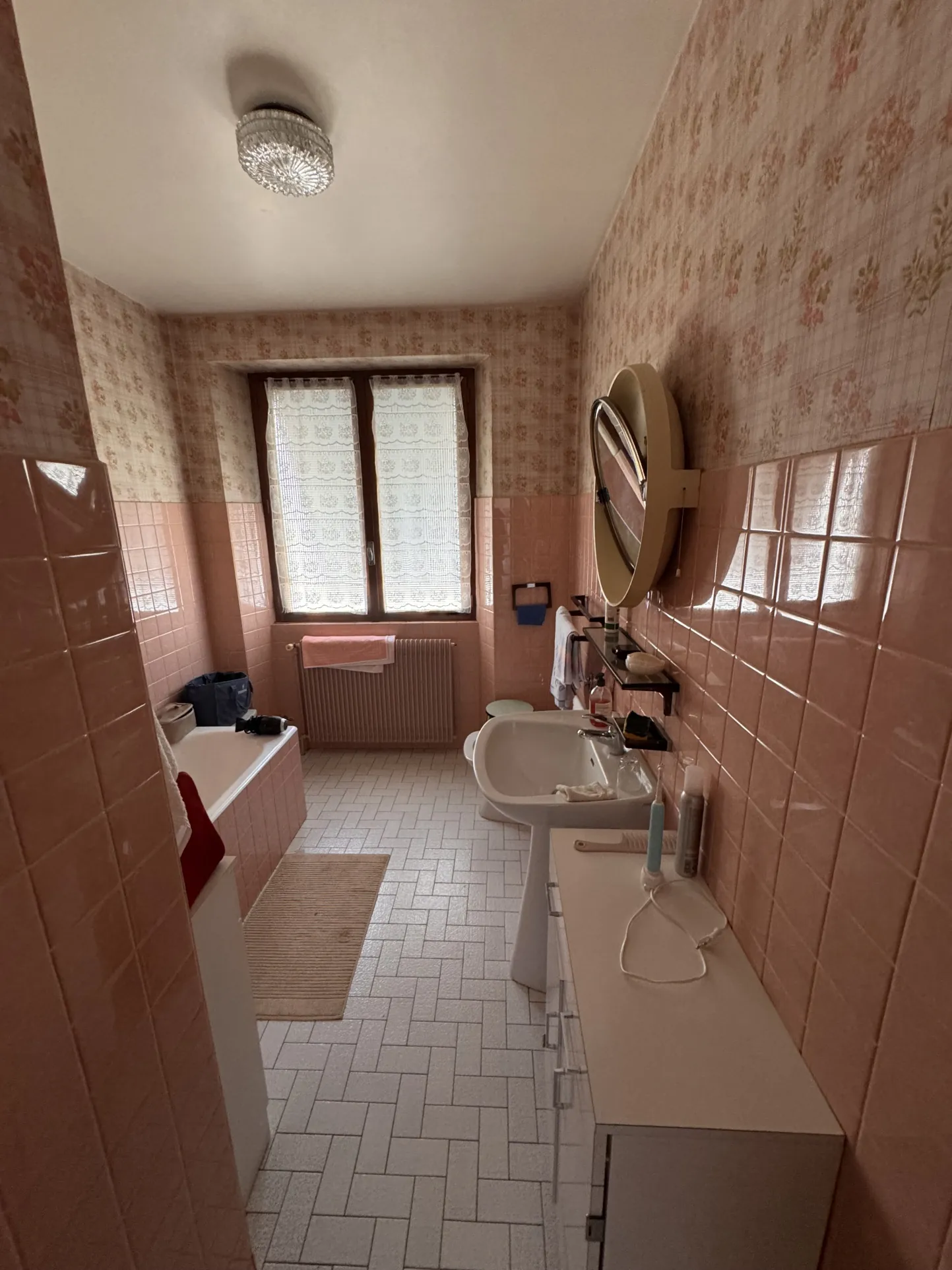 Maison lumineuse de 4 chambres à Saint-Flour proche commodités 