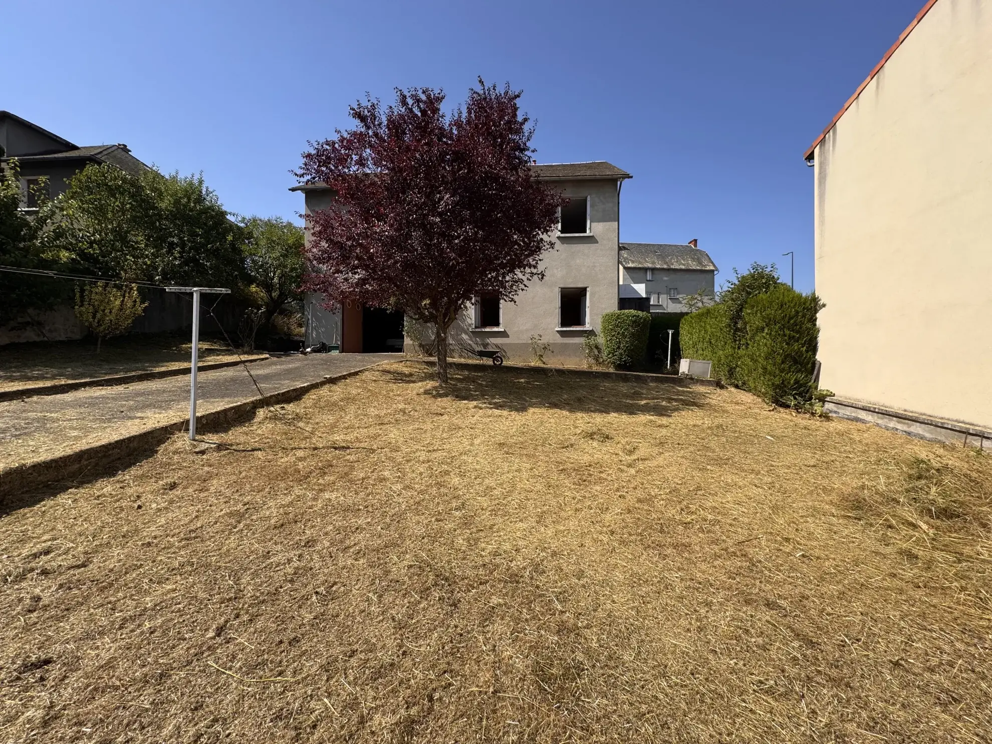 Maison lumineuse de 4 chambres à Saint-Flour proche commodités 