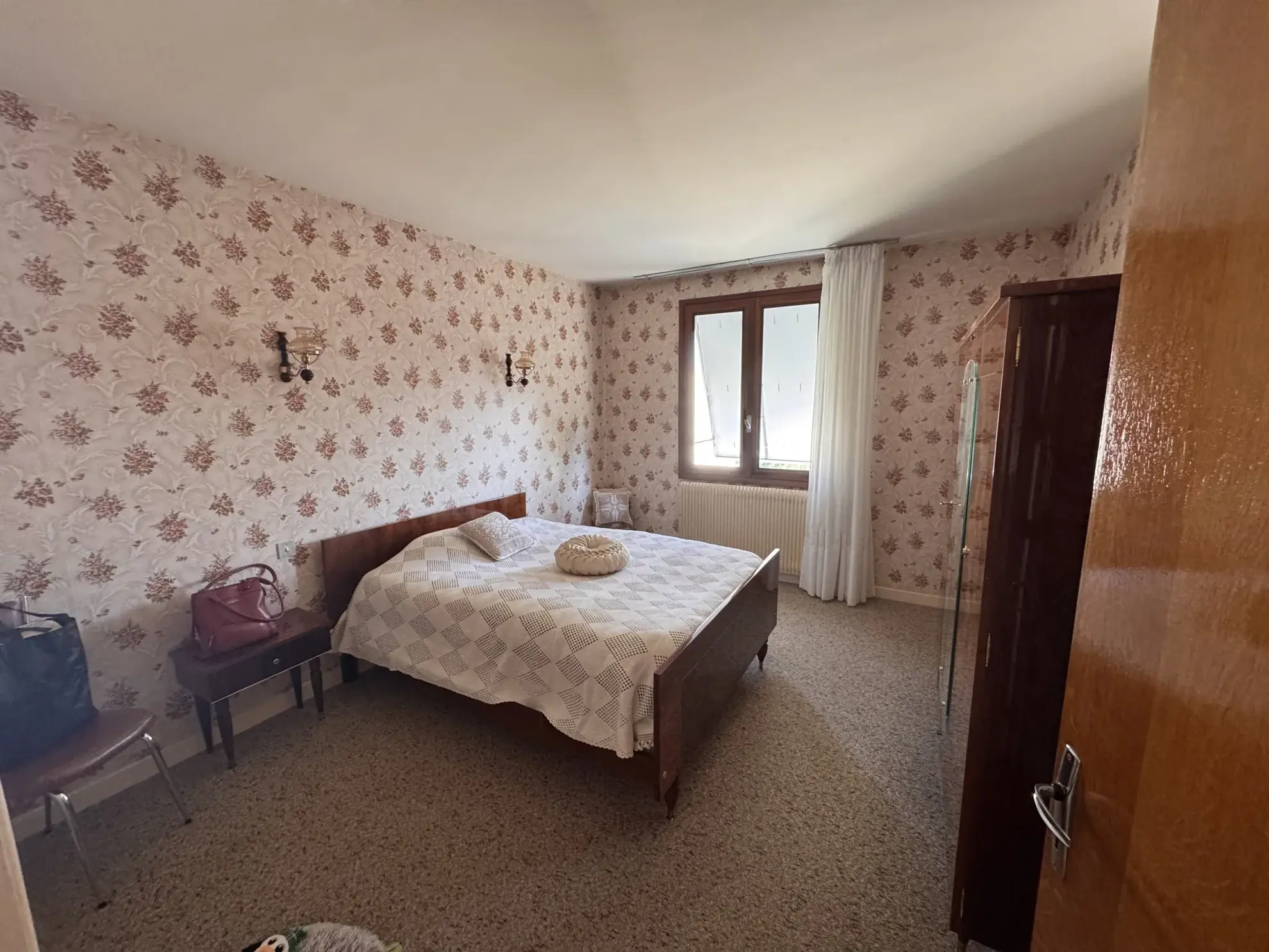 Maison lumineuse de 4 chambres à Saint-Flour proche commodités 
