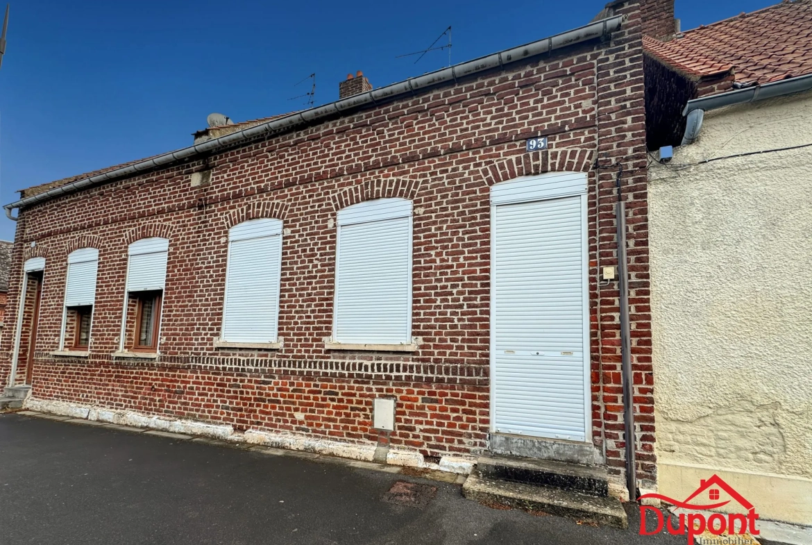 Maison à Rénover de 62 m² à Cambrai avec Cave et Petit Extérieur 