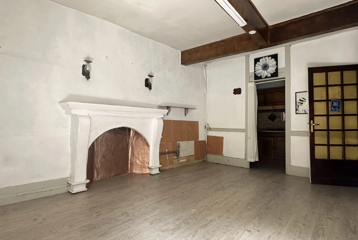 Maison de village de 125 m² avec jardin et terrasse à Beaujeu 