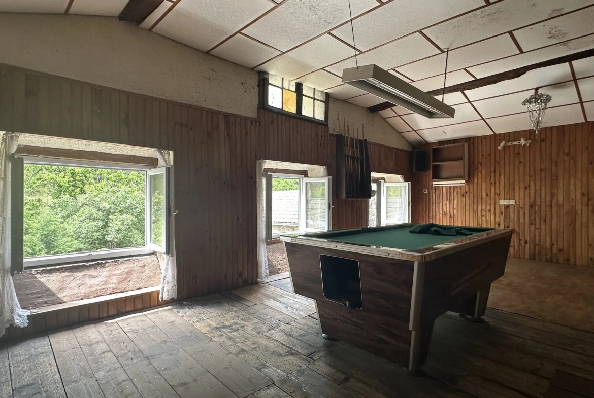 Maison de village de 125 m² avec jardin et terrasse à Beaujeu 