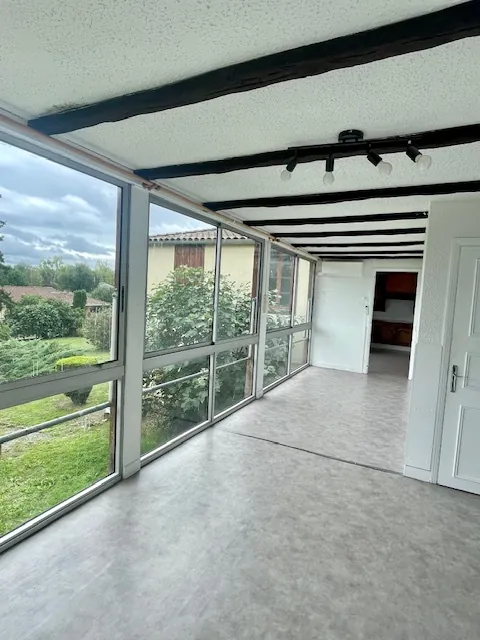 Grande maison de ville avec jardin à Samatan de 180 m2 à rénover 