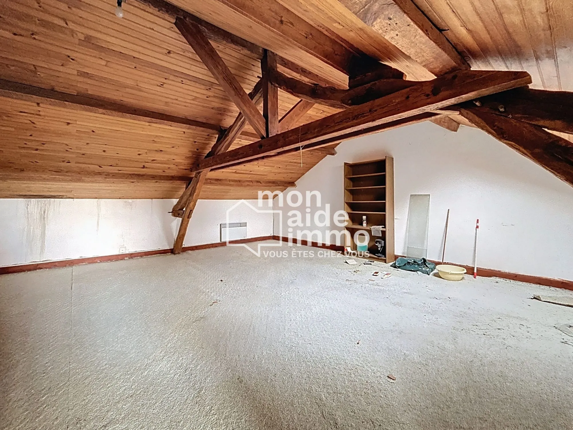 Achat maison indépendante avec appartement à Thiviers centre-ville 