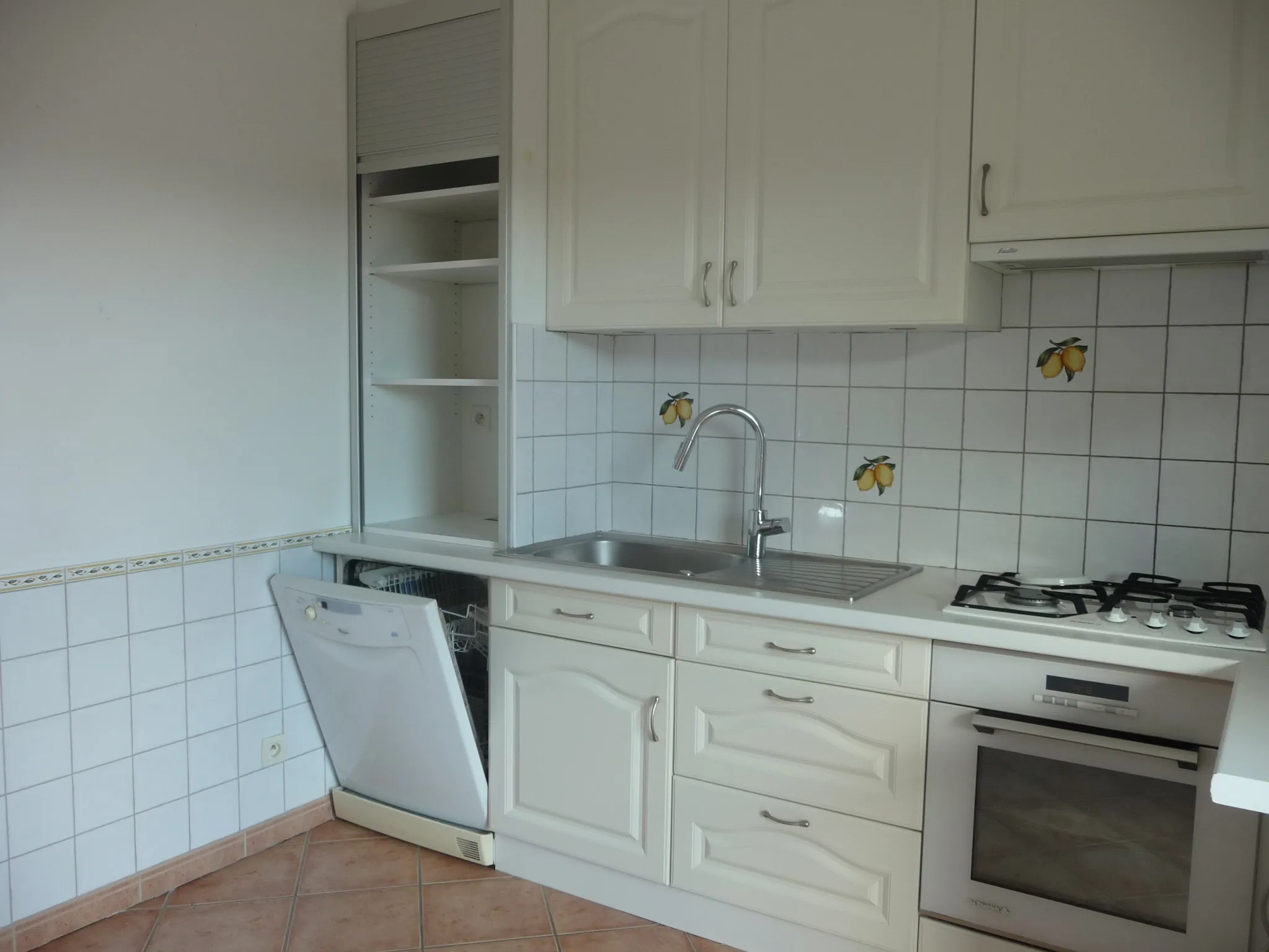 Appartement lumineux de 87 m² à Montbrison Moingt avec balcon et garage potentiel 