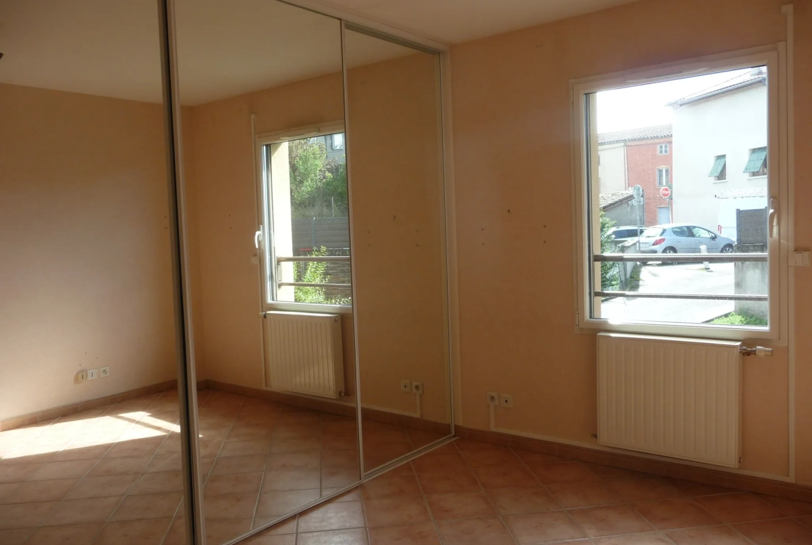 Appartement lumineux de 87 m² à Montbrison Moingt avec balcon et garage potentiel 