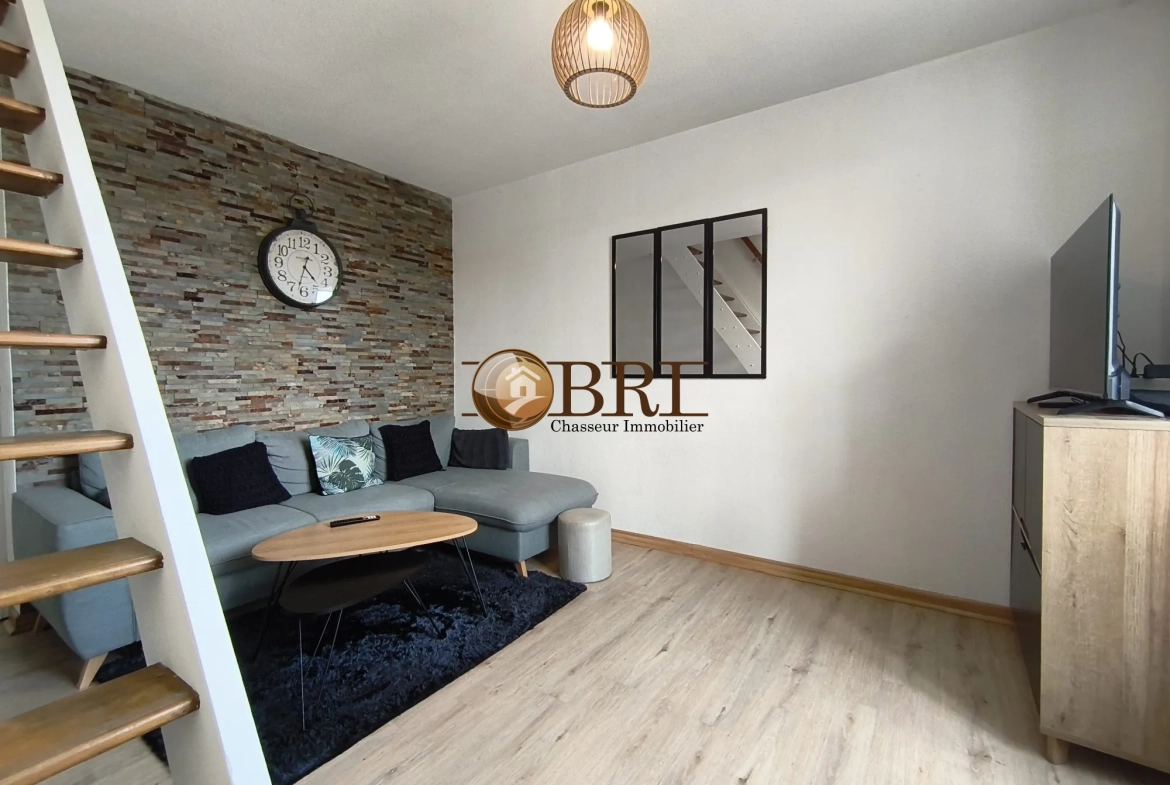 séjour Appartement duplex T3 à Les Abrets en Dauphiné avec parking et cave 
