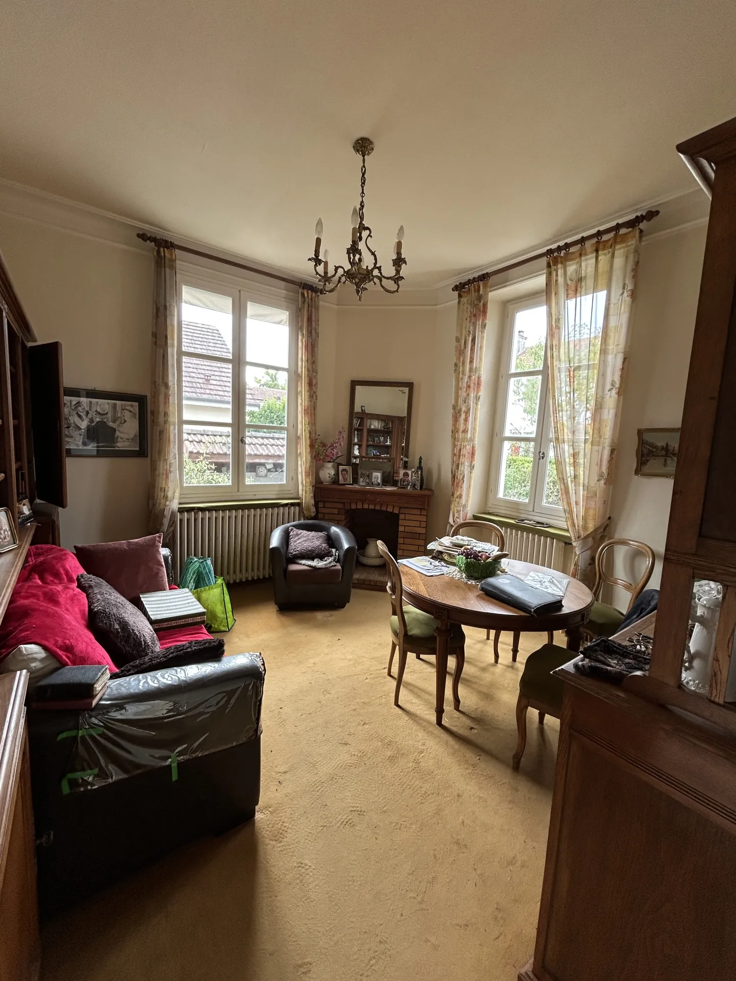 Maison à vendre à Trespoey, Pau - 81 m² avec jardin et garage 
