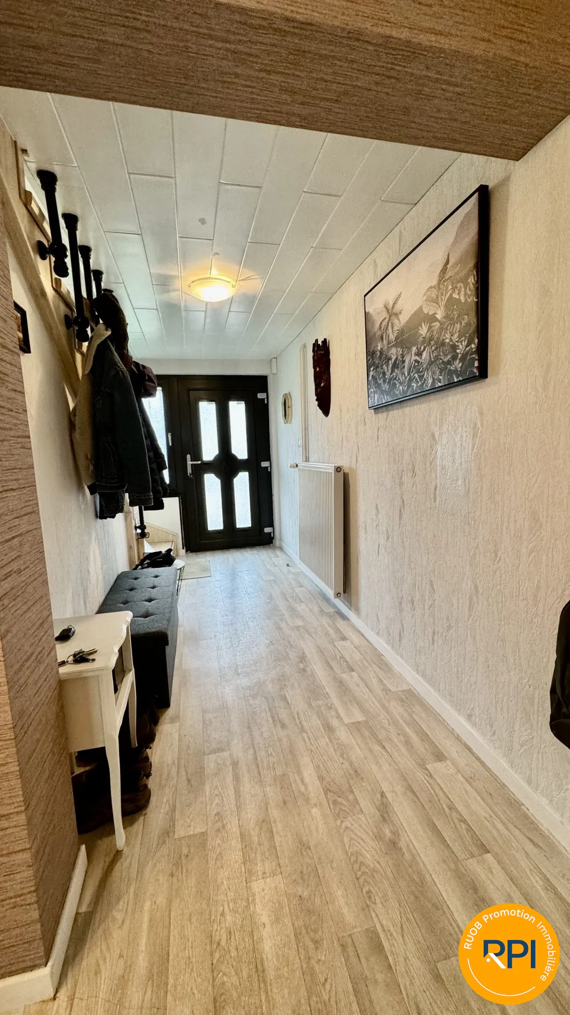 Maison semi-mitoyenne de 94 m² avec jardin et garage à Forbach 