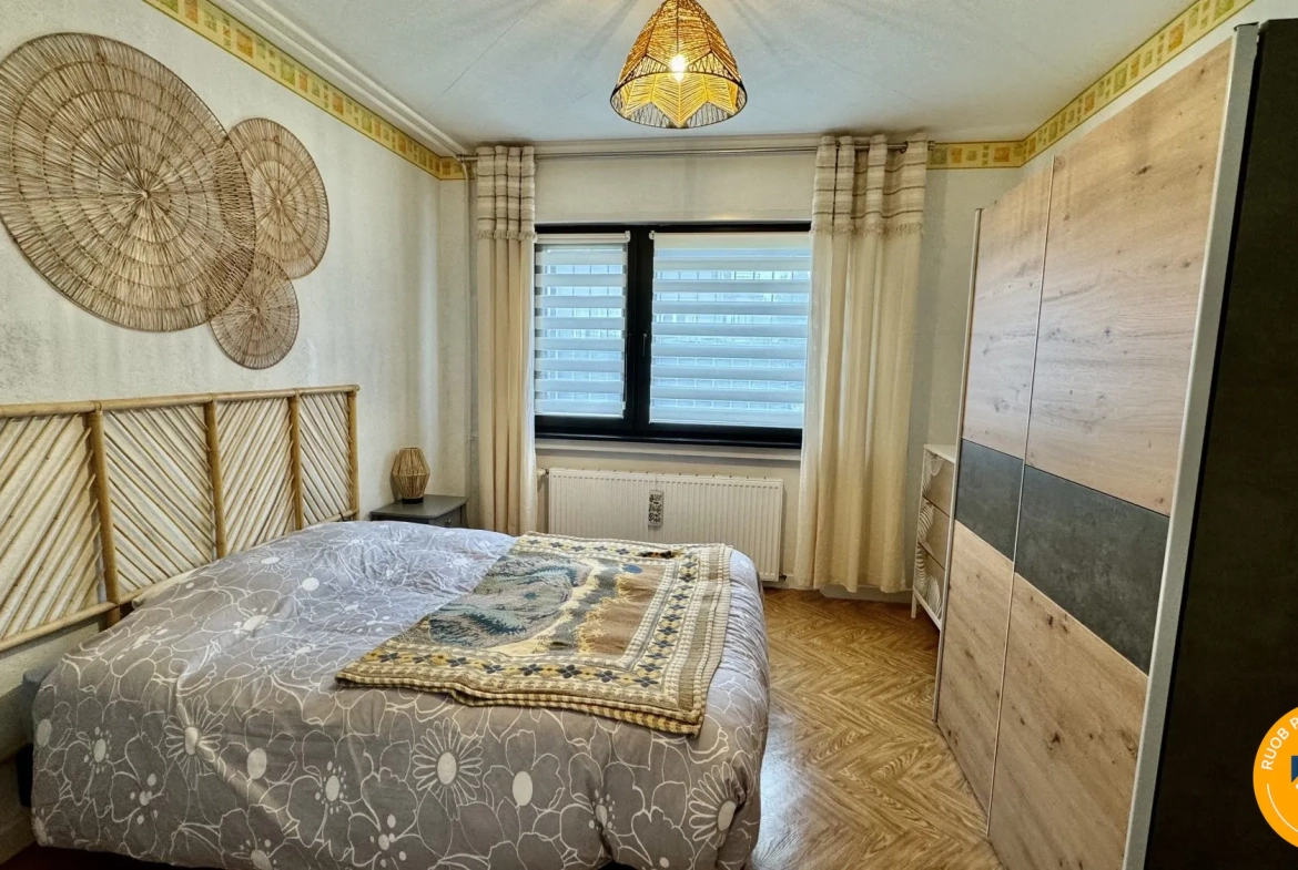 Maison semi-mitoyenne de 94 m² avec jardin et garage à Forbach 