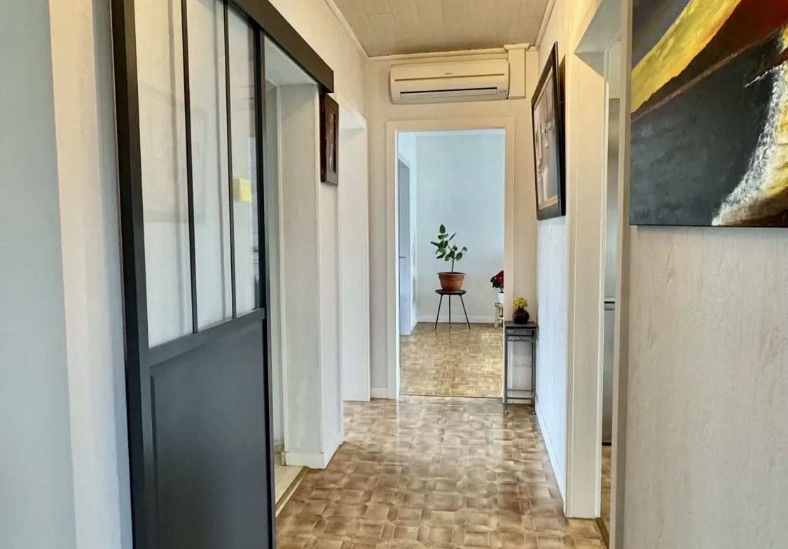 Maison semi-mitoyenne de 94 m² avec jardin et garage à Forbach 