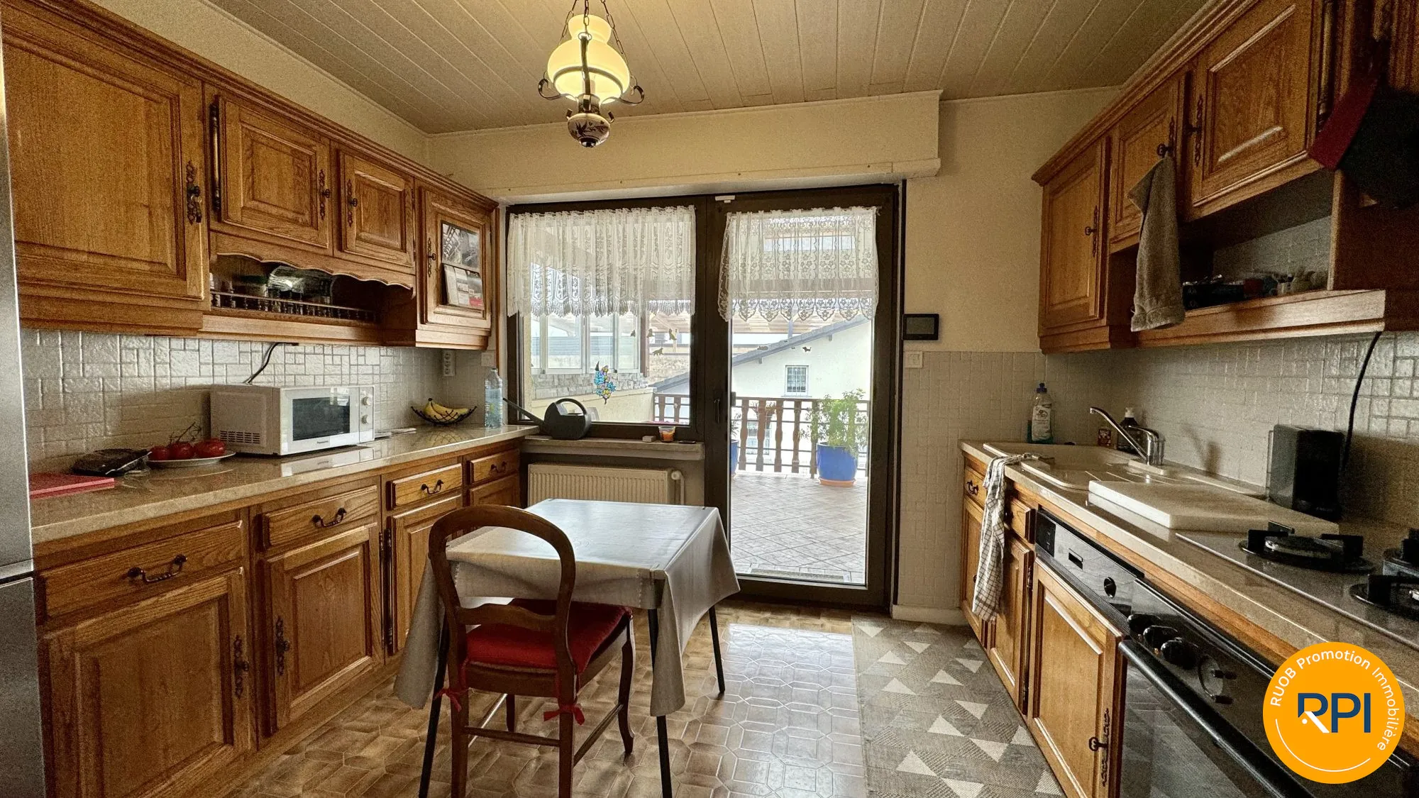 Maison semi-mitoyenne de 94 m² avec jardin et garage à Forbach 