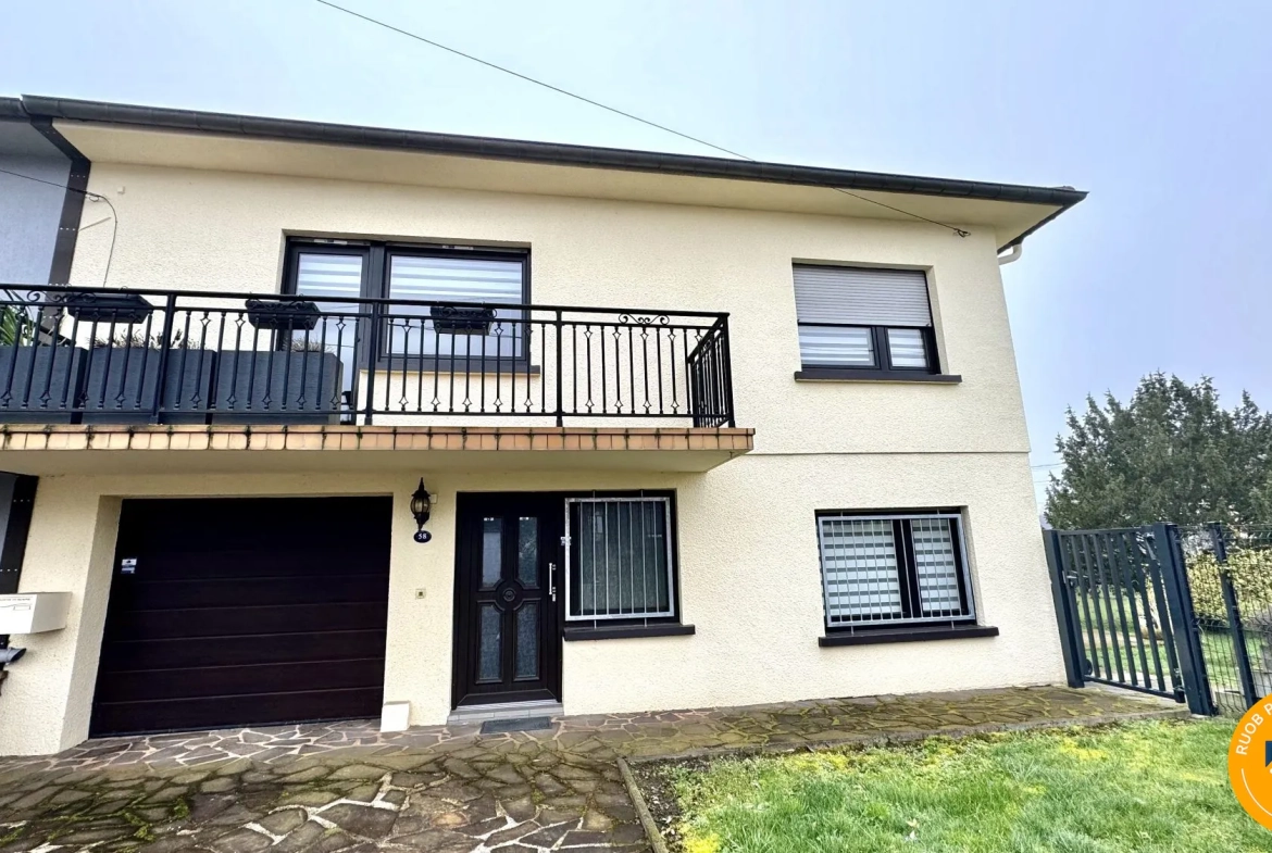 Maison semi-mitoyenne de 94 m² avec jardin et garage à Forbach 