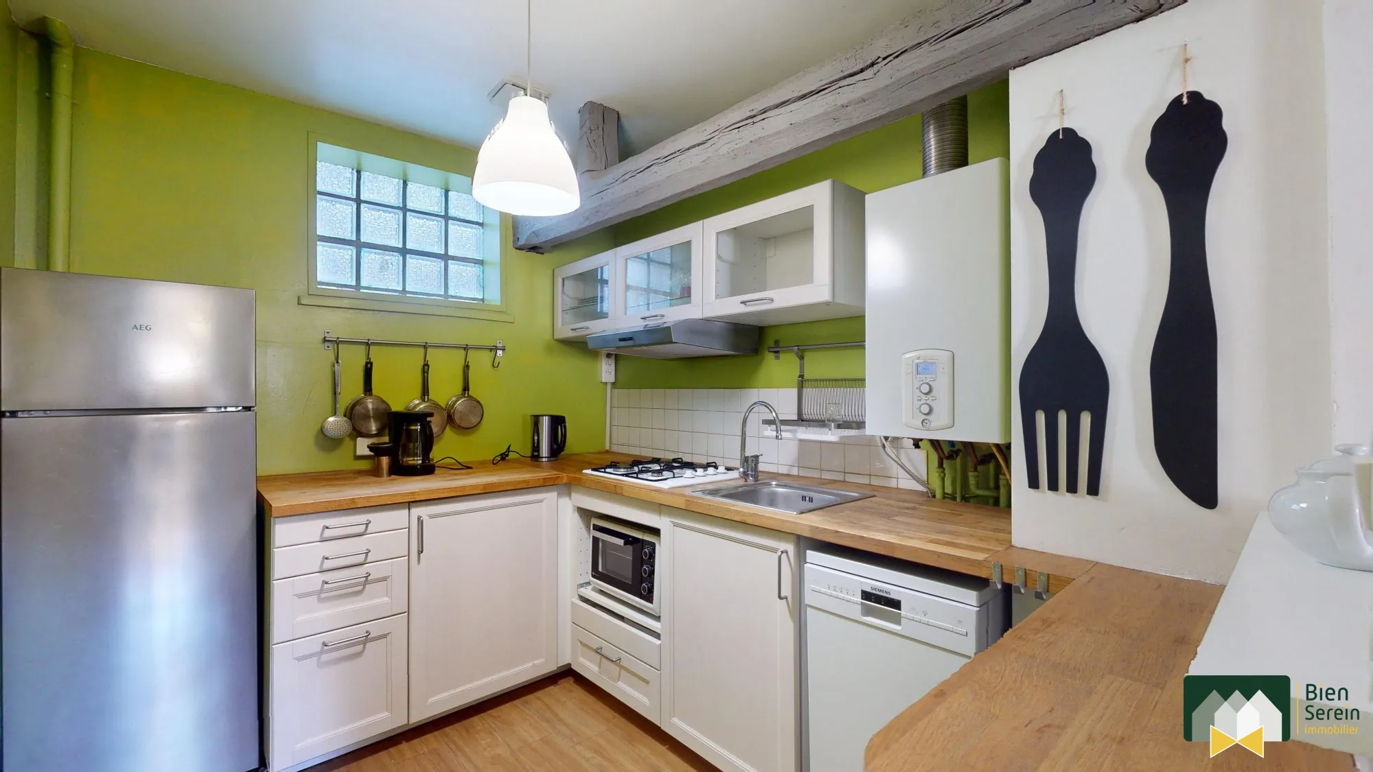 Appartement 2 pièces meublé avec vue sur la cathédrale à Chartres 