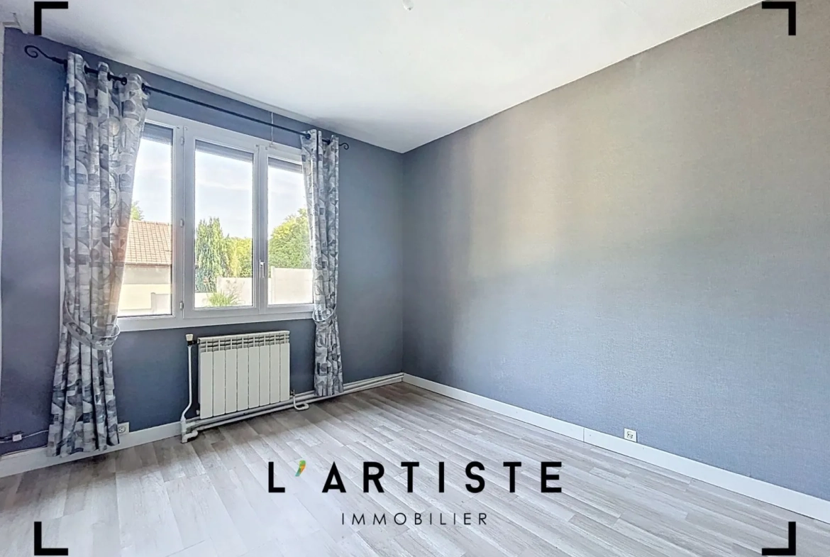 Maison de plain-pied à vendre à Elbeuf avec jardin et sous-sol complet 