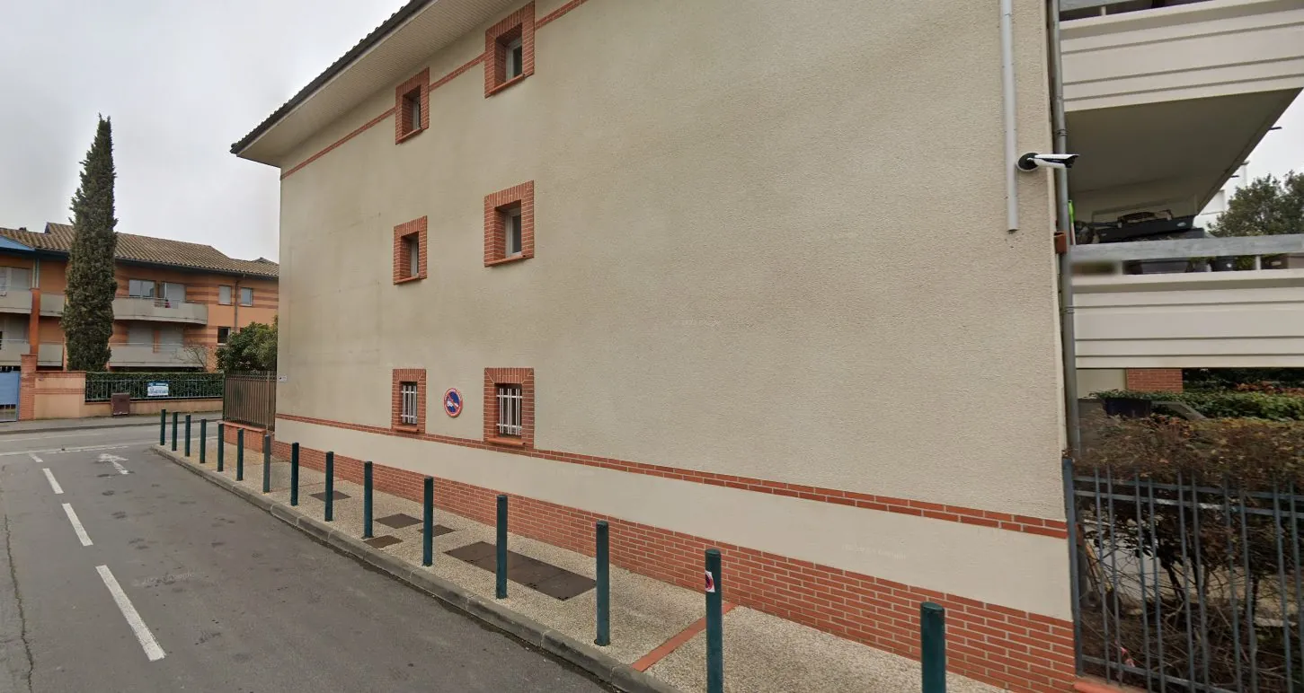 Appartement T3 à Toulouse de 50 m² avec balcon et parking - Résidence sécurisée 