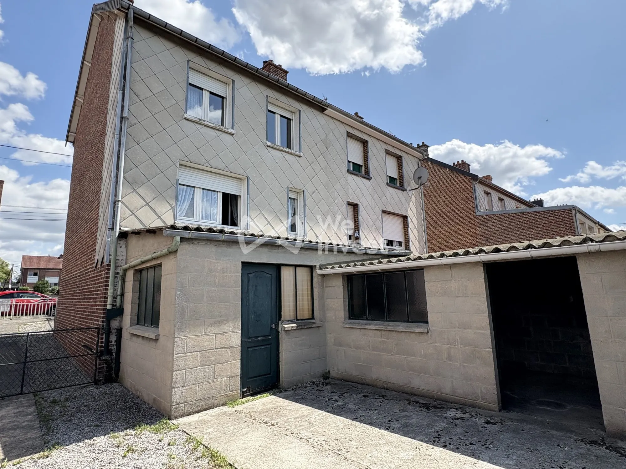 Maison à vendre à Aulnoye-Aymeries de 70 m² avec jardin et potentiel de rénovation 