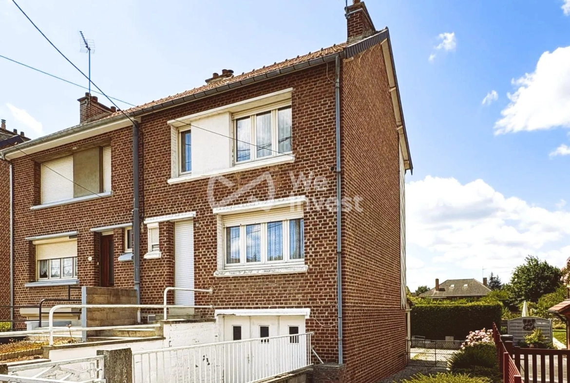 Maison à vendre à Aulnoye-Aymeries de 70 m² avec jardin et potentiel de rénovation 