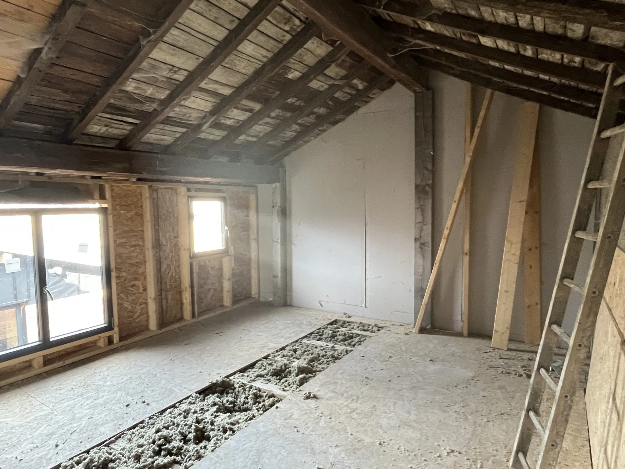Plateau à vendre à Saint-Lager de 150 m² avec terrasse, jardin et parking 
