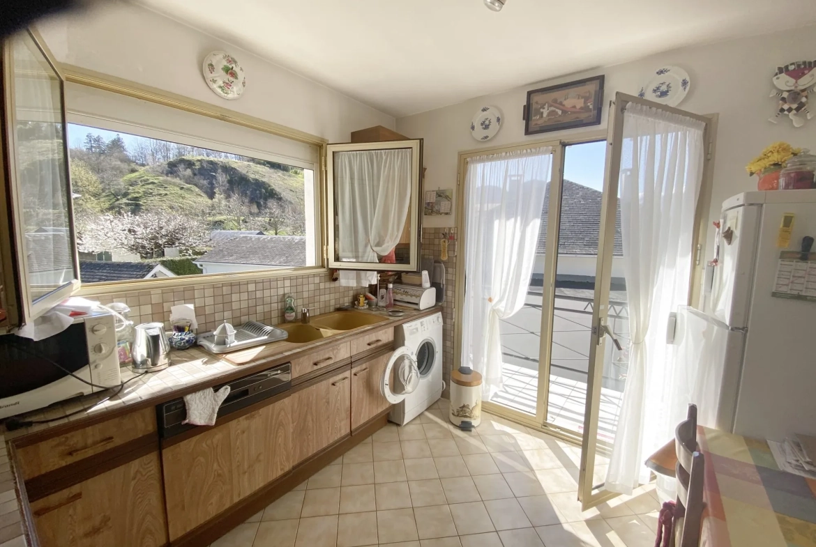 Maison avec Vue sur le Pic du Midi à Gerde – 112 m² 