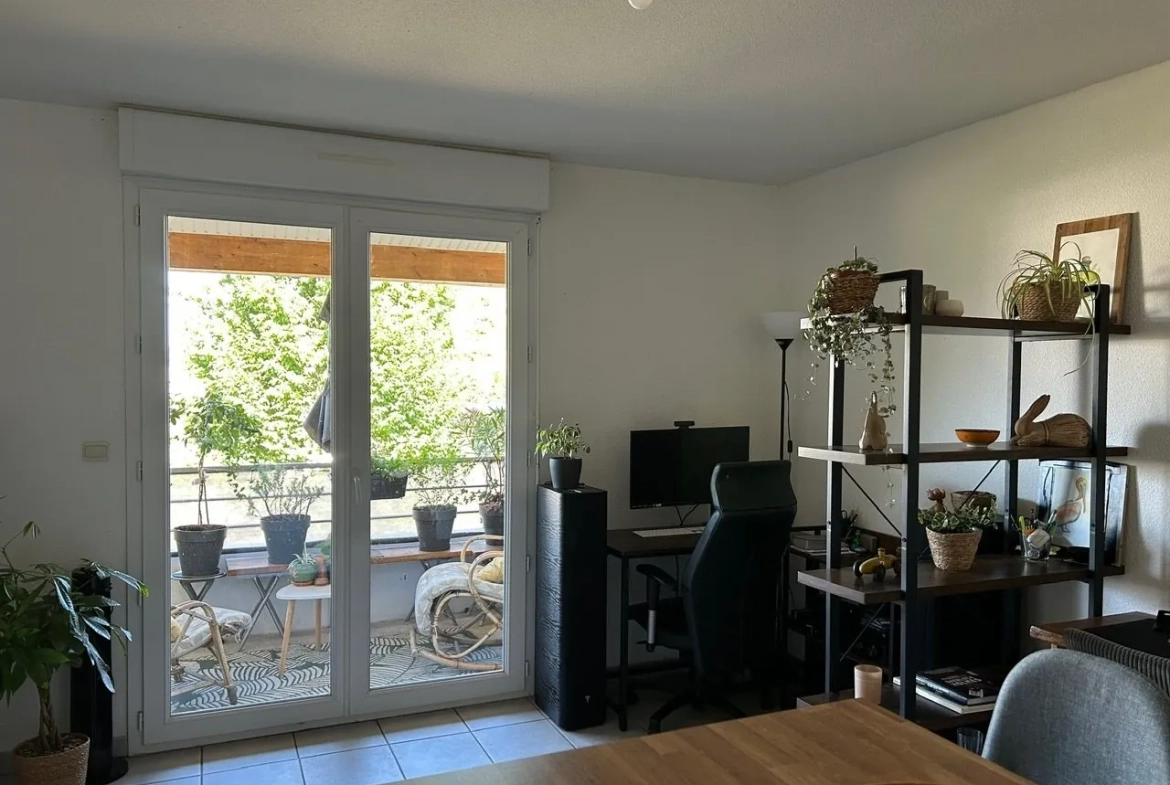 Appartement T2 à vendre à Cazères avec terrasse et parking - Investissement rentable 