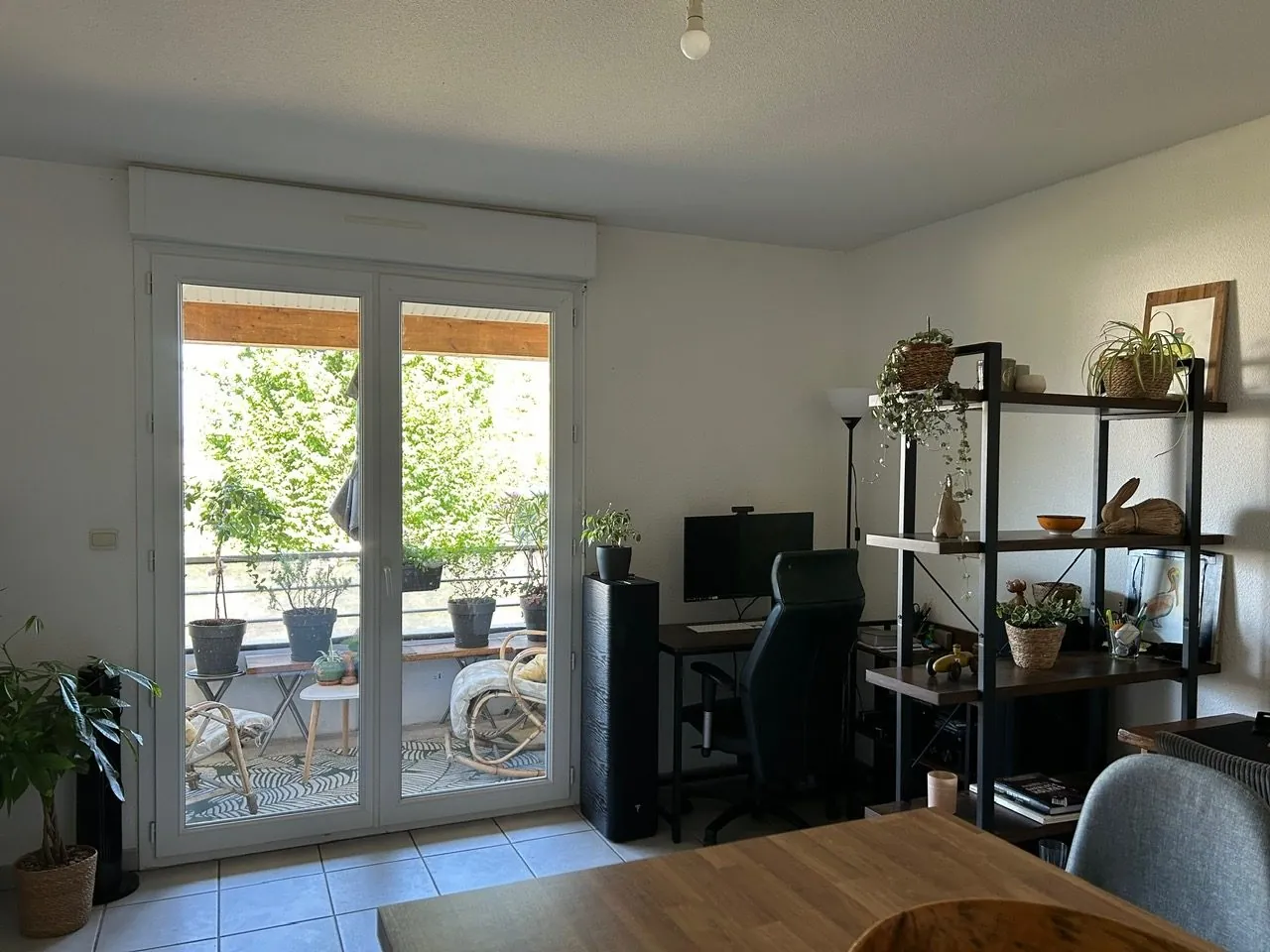 Appartement T2 à vendre à Cazères avec terrasse et parking - Investissement rentable 