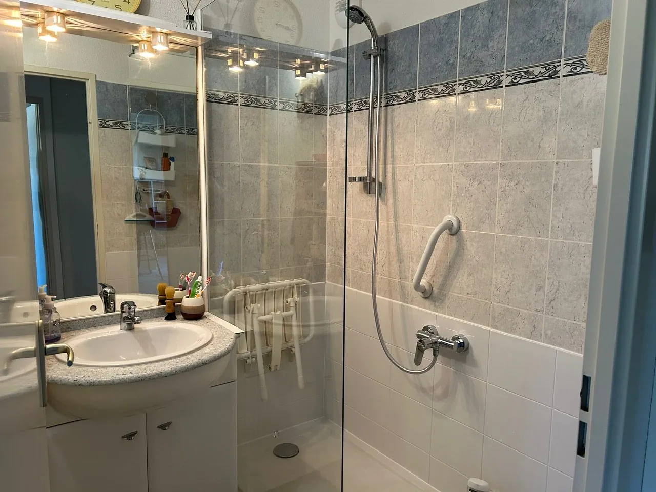 Appartement T2 à vendre à Cazères avec terrasse et parking - Investissement rentable 
