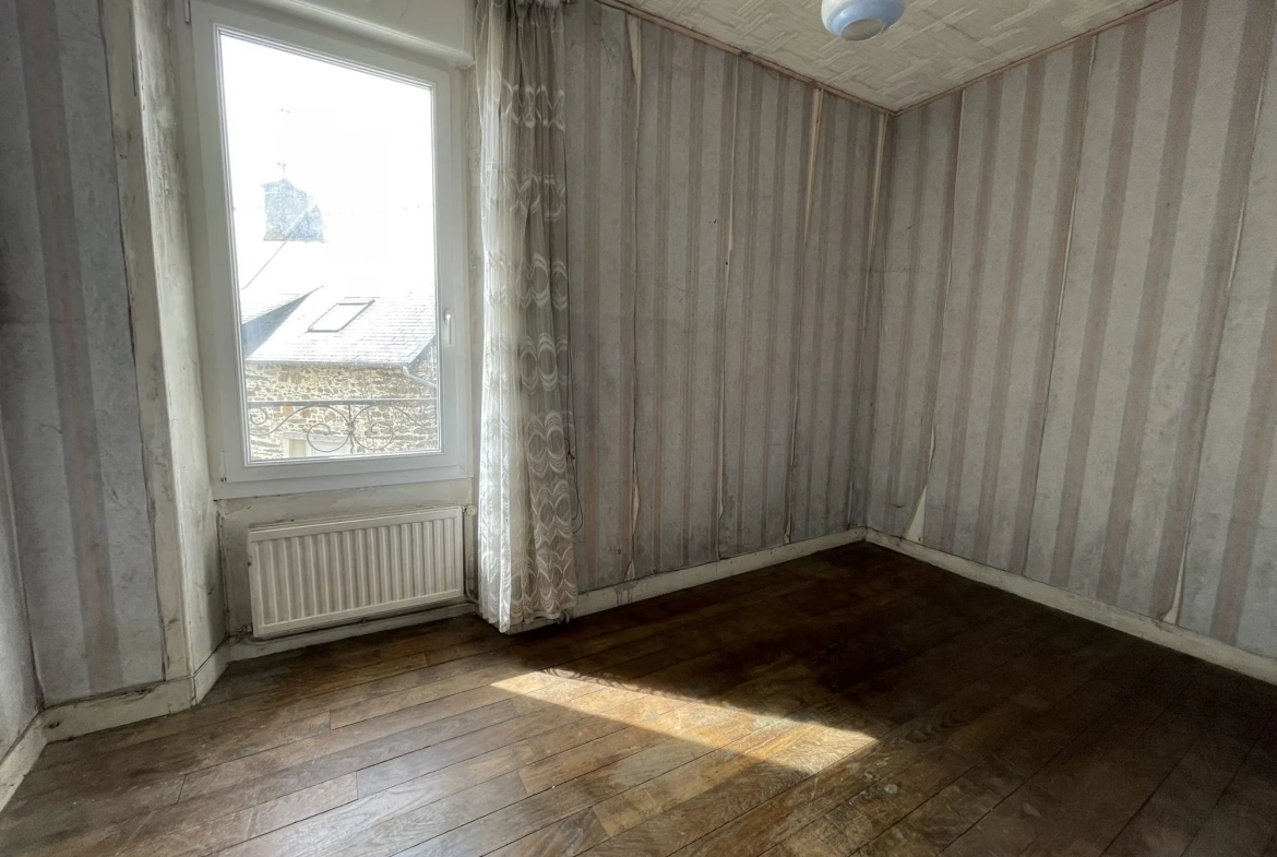 Maison à vendre à Guipry-Messac avec grand potentiel de rénovation 