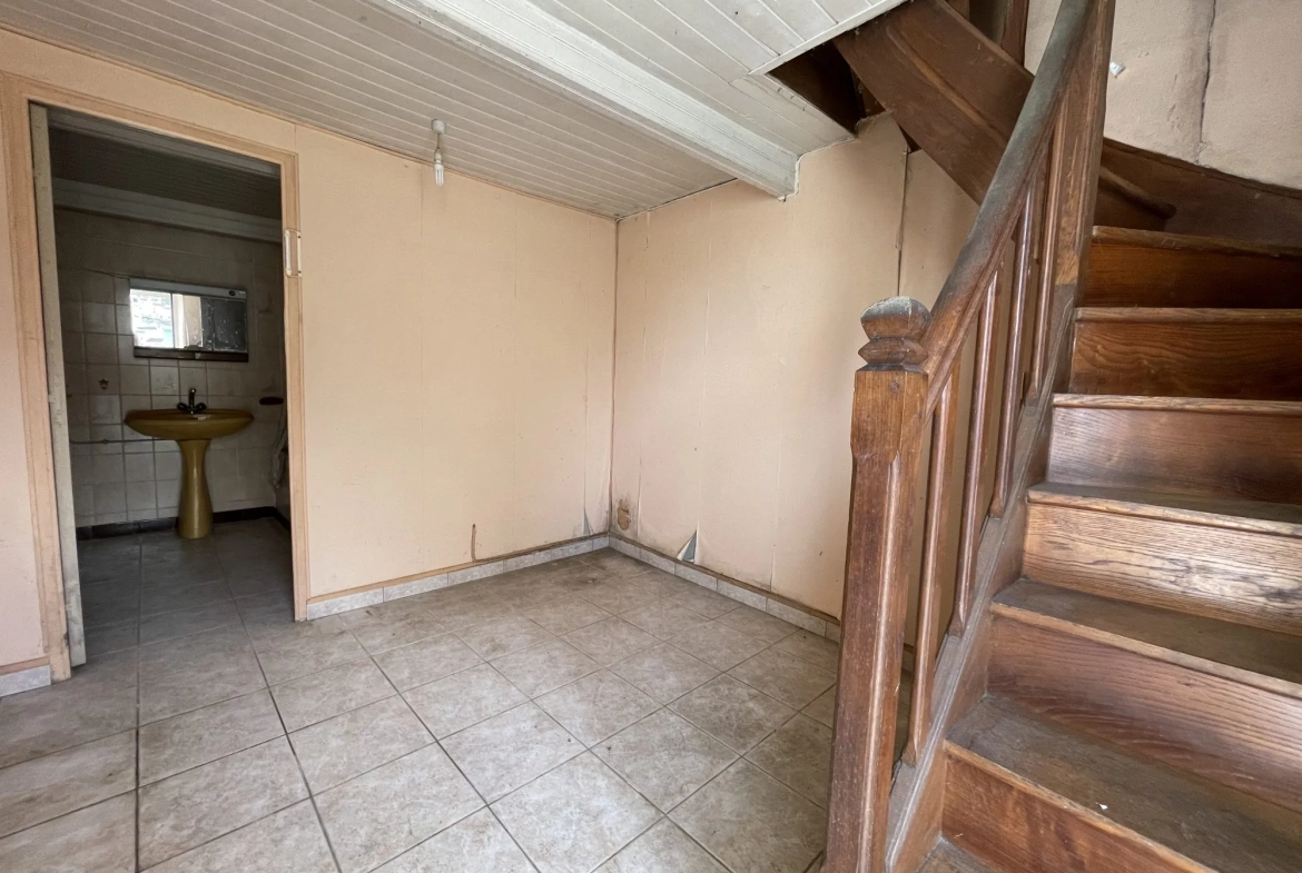 Maison à vendre à Guipry-Messac avec grand potentiel de rénovation 