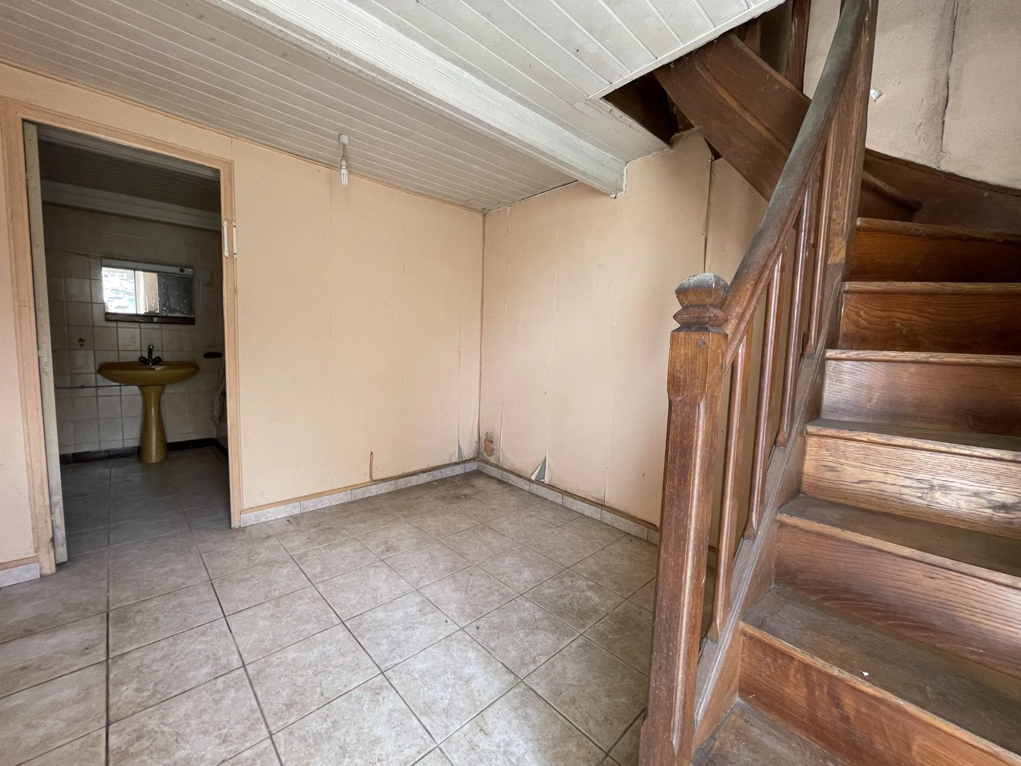 Maison à vendre à Guipry-Messac avec grand potentiel de rénovation 