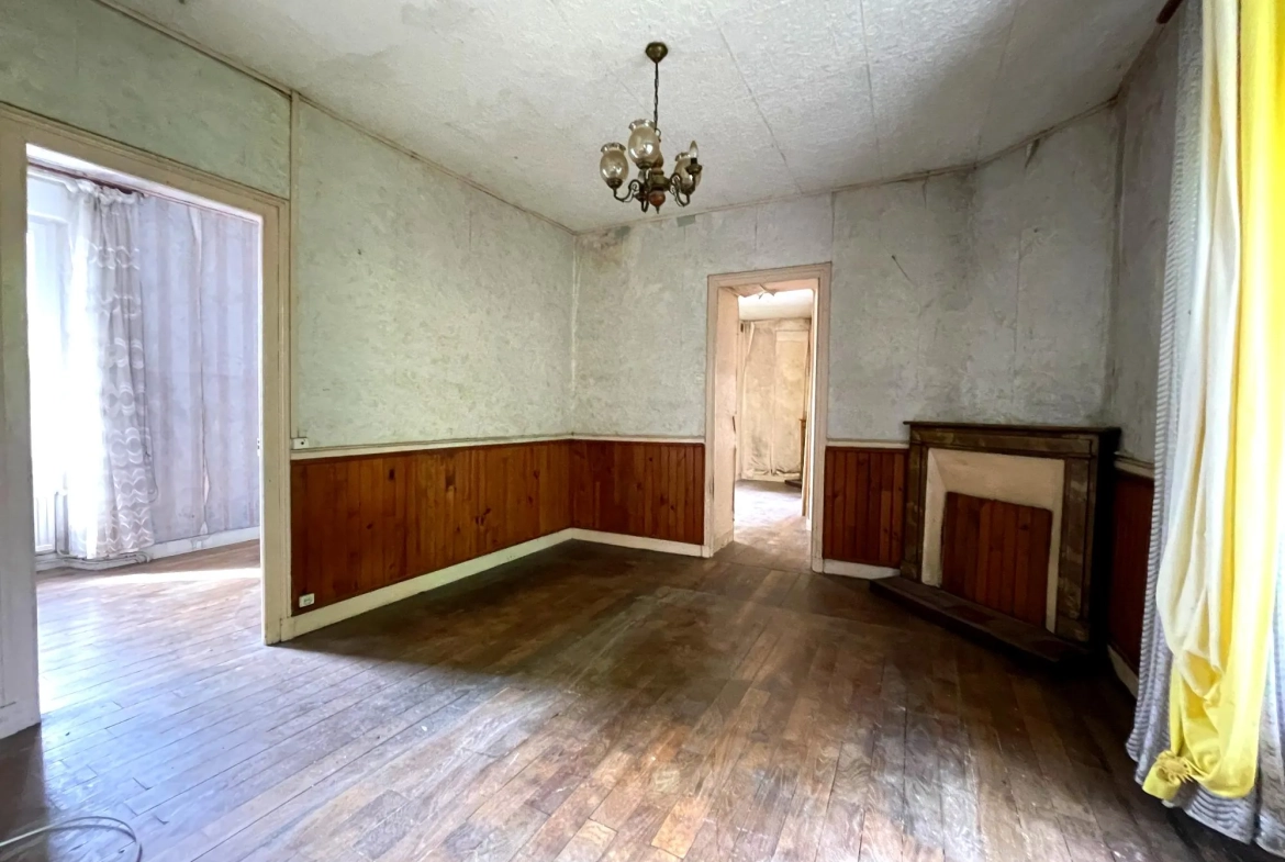 Maison à vendre à Guipry-Messac avec grand potentiel de rénovation 