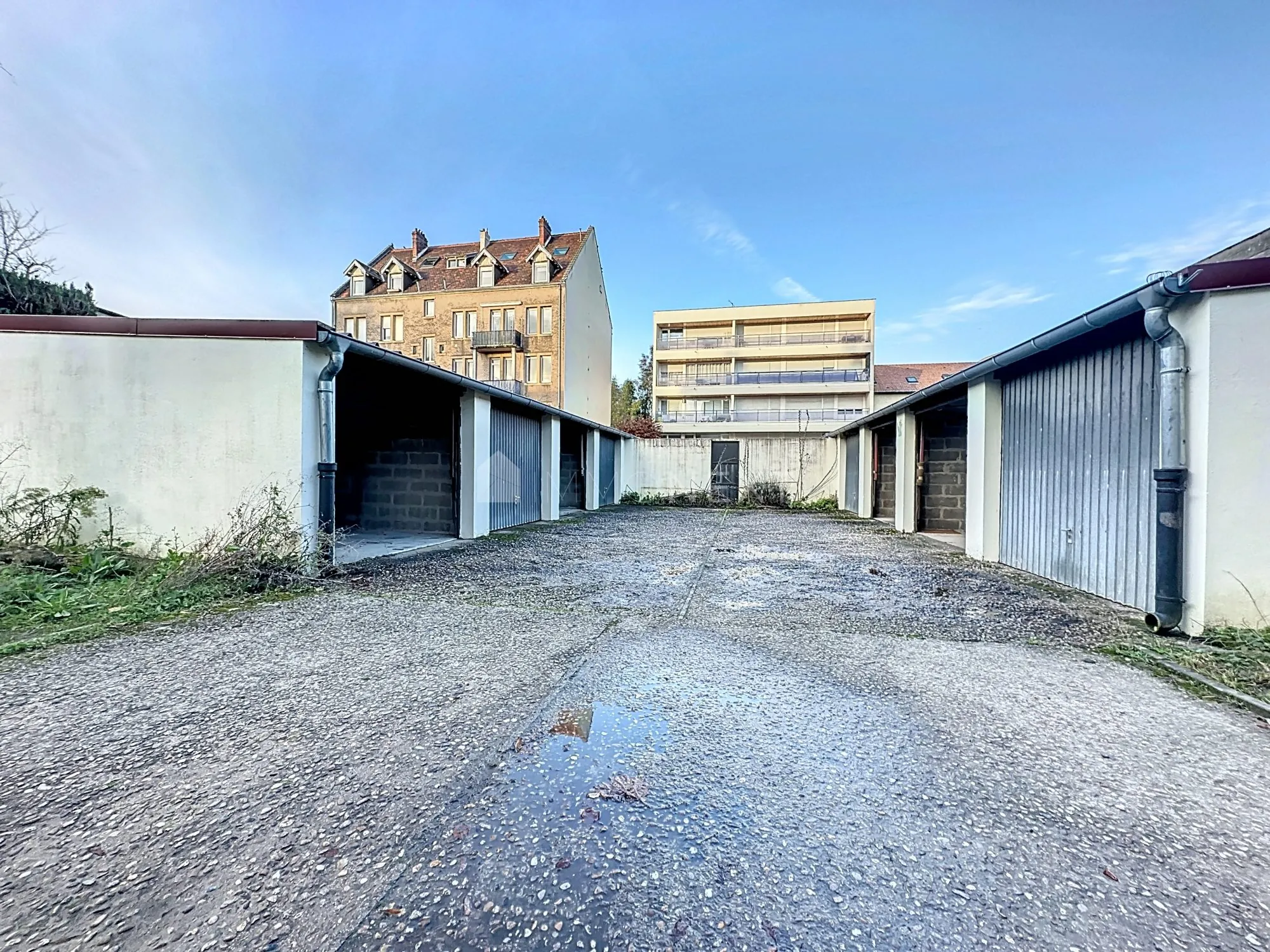 Appartement T3 à Metz - Résidence des années 1960, garage, cave, 190 000 € 