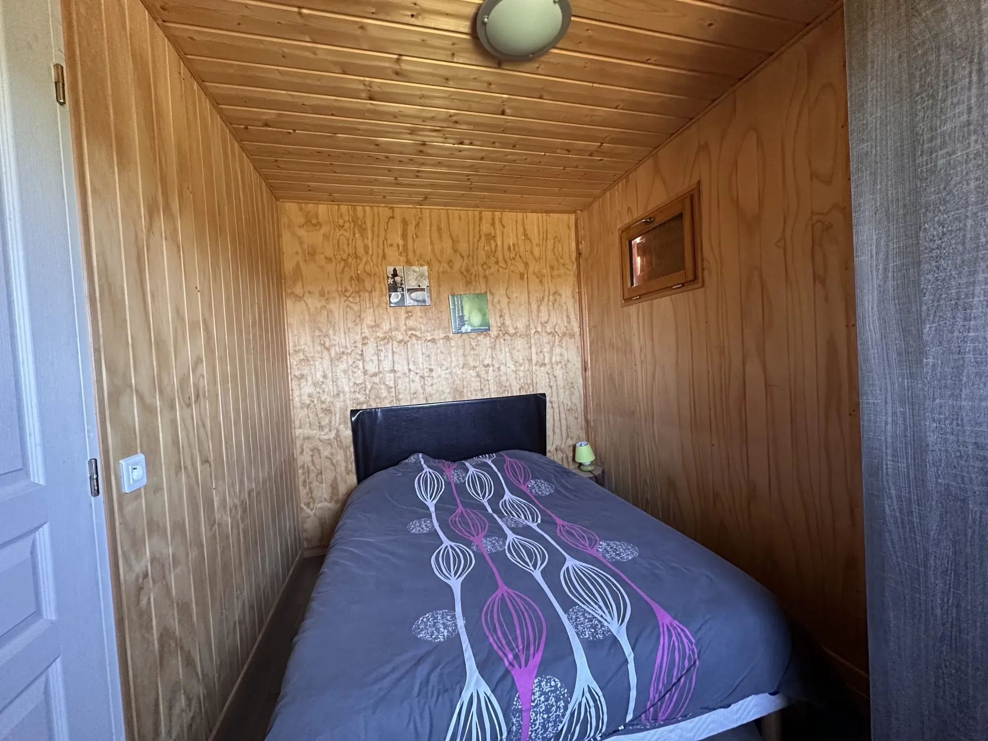 Petit camping à vendre avec réservations en cours dans un cadre naturel paisible 