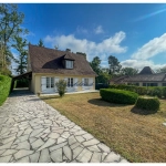 Maison familiale authentique à Coulounieix-Chamiers, à 5 min de Périgueux, avec terrain piscinable et garage