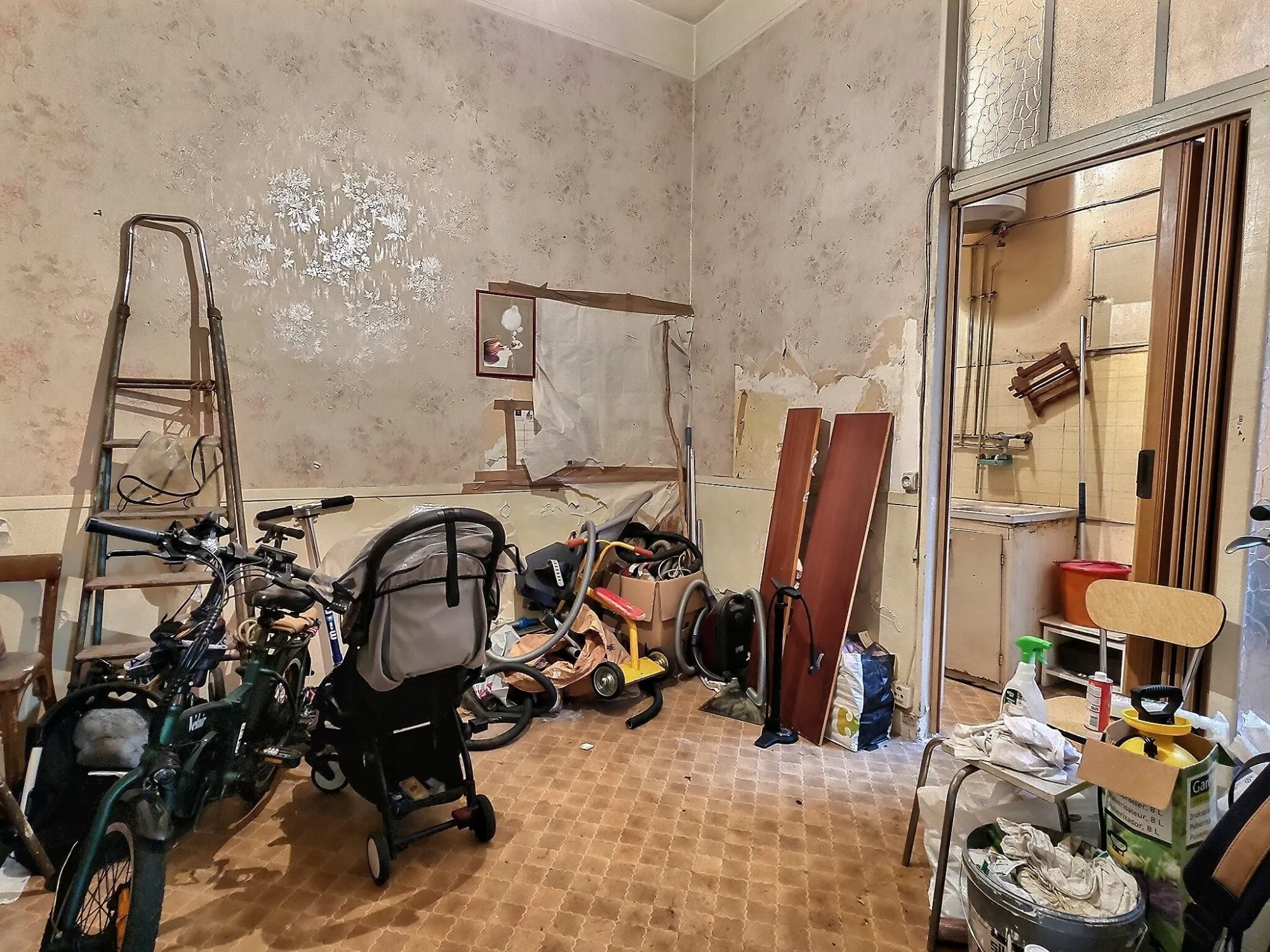 Studio à Paris IX proche Square Montholon - 14,20 m² à rénover 
