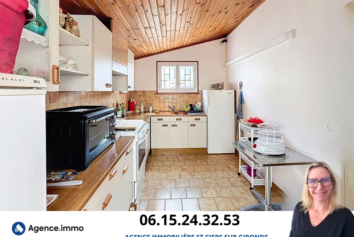 Belle maison de ville de 134 m² avec jardin à Saint-Ciers-sur-Gironde 