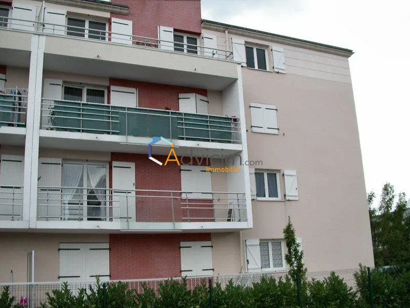 Investissez dans cet appartement F2 loué à Orleans, idéal pour investisseur, proximité CFA, 46 m² 