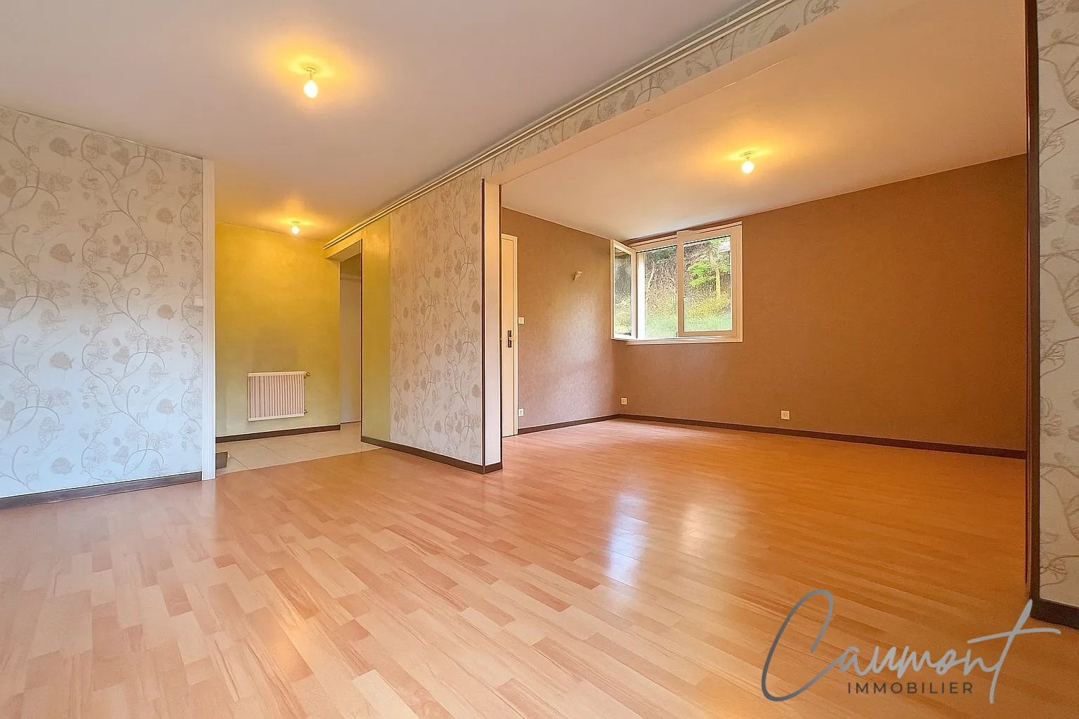 Appartement 2 bis à Bolbec, 60 m² avec parking et environnement calme 