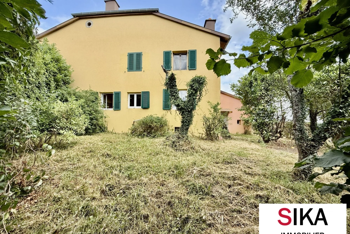 Maison individuelle à Héming avec grand jardin et potentiel de rénovation 