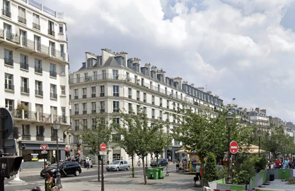 Vente Coffee Shop 18 couverts dans le quartier Saint Paul à Paris 