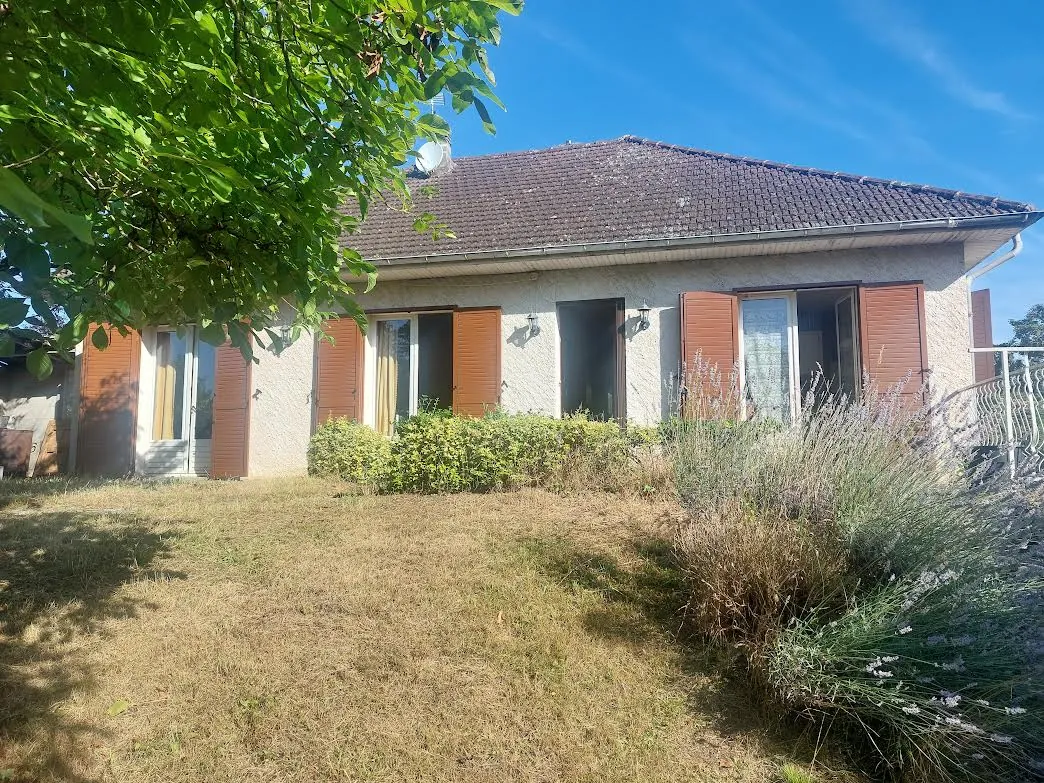 Maison de 90 m² à Villefranche de Rouergue avec jardin et sous-sol 